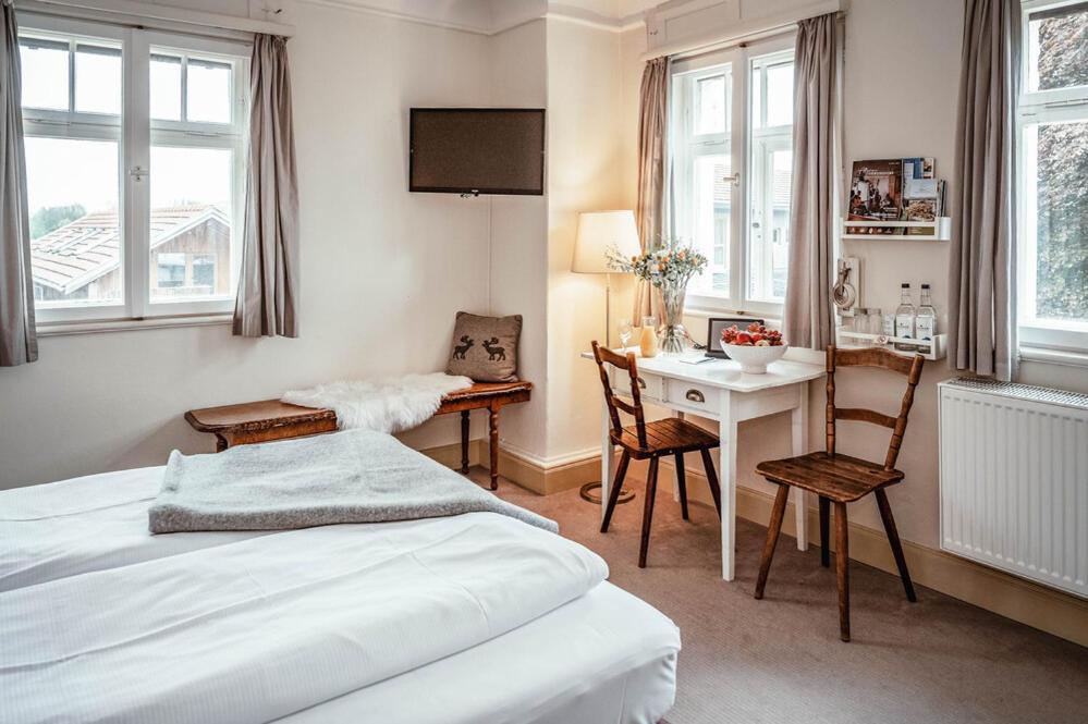 Allgaeuer Genusshotel Und Historischer Dorfgasthof Hirsch Leutkirch im Allgau Luaran gambar